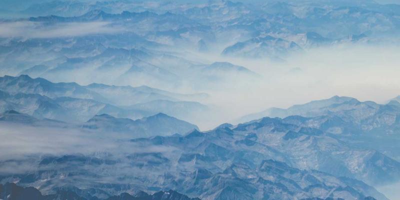 企业咨询新三角:管理培训、业务流程优化与组织发展的协同之道